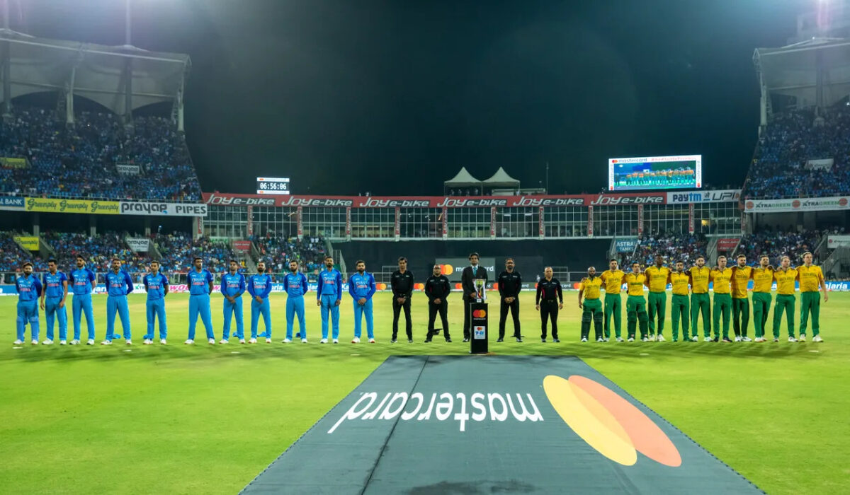 IND vs SA: तीसरे टी20 मैच में साउथ अफ्रीका का सूपड़ा साफ़ करने उतरेगी भारतीय टीम, कप्तान रोहित शर्मा प्लेयिंग-XI में करेंगे ये बदलाव
