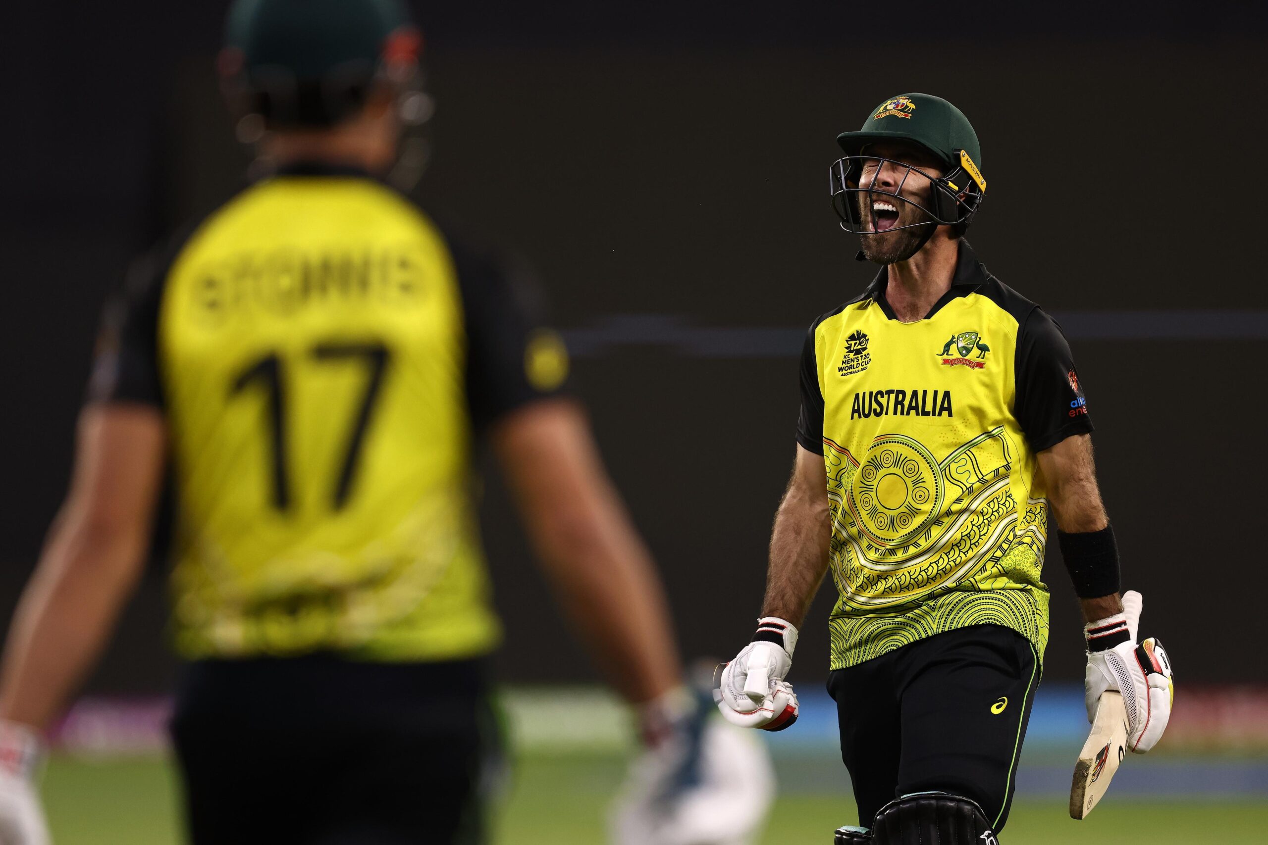 AUS vs SL : 327 की स्ट्राइक रेट से तूफानी अर्धशतक ठोक मार्कस स्टोइनिस ने ऑस्ट्रेलिया को दिलाई टी20 वर्ल्ड कप में पहली जीत, श्रीलंका को 7 विकेट से हराया