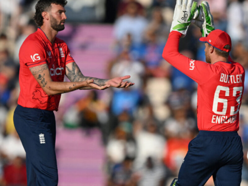 T20 WORLD CUP: इंग्लैंड के सबसे खतरनाक खिलाड़ी रीस टॉपली वर्ल्ड कप से हुए बाहर, बड़ा दांव खेलते हुए बोर्ड ने इसे चुना रिप्लेसमेंट