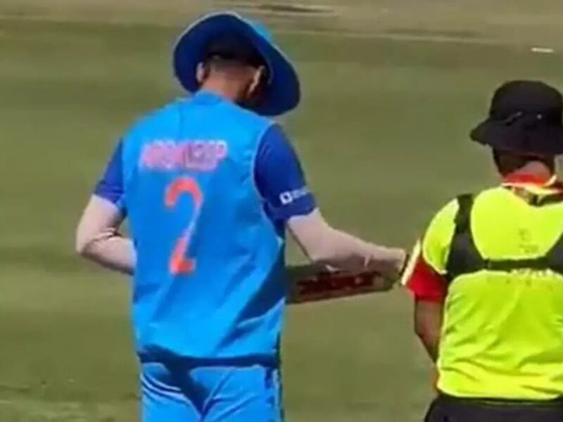 "लव यू पाजी"- वेस्टर्न आस्ट्रेलिया के खिलाफ शर्मनाक हार के बाद अर्शदीप सिंह ने इस अंदाज से जीत लिए लाखों दिल, वायरल हुआ वीडियो