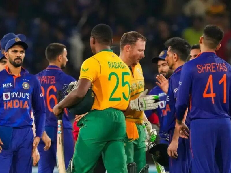 IND vs SA: भारत और साऊथ अफ्रीका के पहले मुकाबले में ही पार हो जाएगा 400 रनों का आंकड़ा, जानें क्या कहती हैं लखनऊ की पिच रिपोर्ट