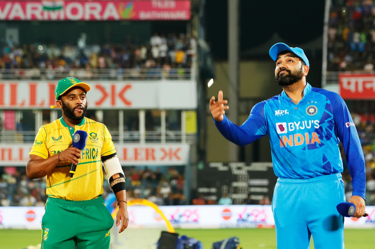 IND vs SA: तीसरे टी20 में भारत ने साउथ अफ्रीका के खिलाफ जीता टॉस! चुनी पहले गेंदबाज़ी, टीम इंडिया में सिराज और उमेश यादव की हुई वापसी