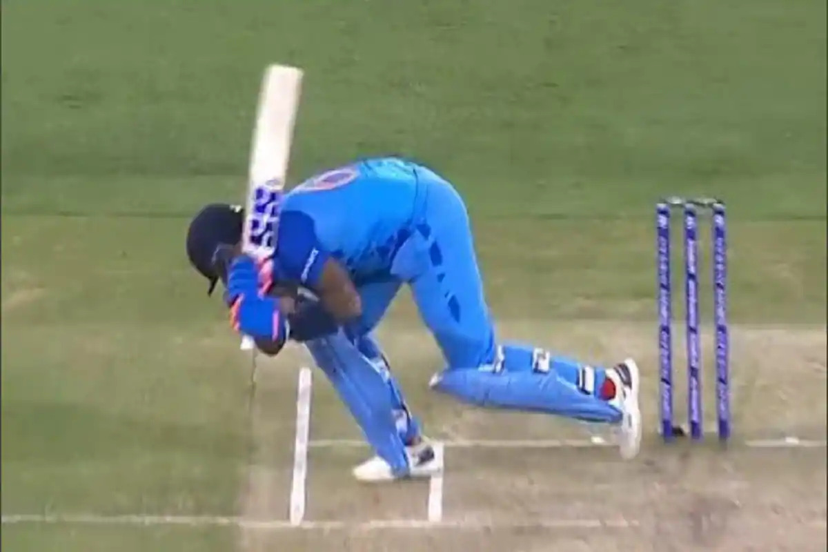 IND vs ZIM: सूर्यकुमार यादव का शॉट ऑफ़ द टूर्नामेंट देखा क्या? ज़िम्बाब्वे के खिलाफ हैरतअंगेज शॉट का VIDEO हुआ वायरल