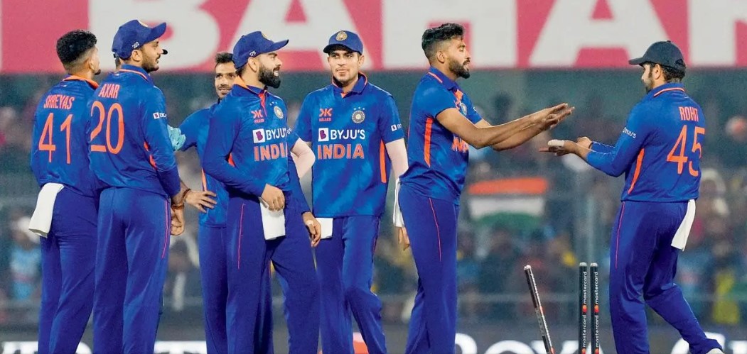 IND vs NZ: भारतीय टीम को पहले ODI मैच से पहले लगा बहुत बड़ा झटका, मैच विनर खिलाड़ी हुए सीरीज से बाहर