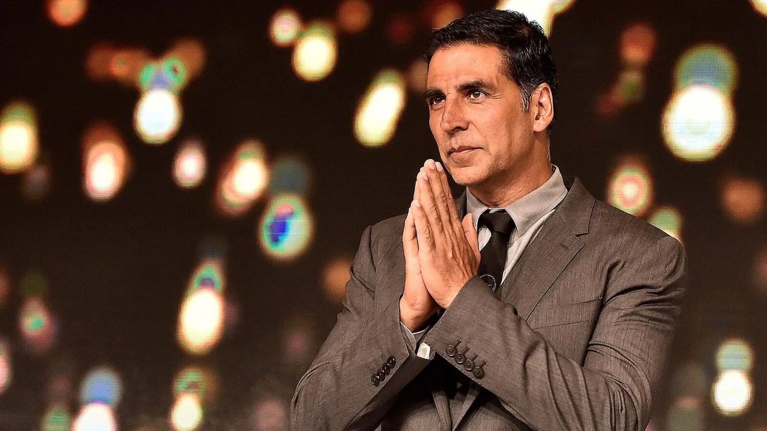 Akshay Kumar के फैंस के लिए आई ये बुरी खबर, हादसे में घायल हुए अभिनेता, अब ऐसी है हालत