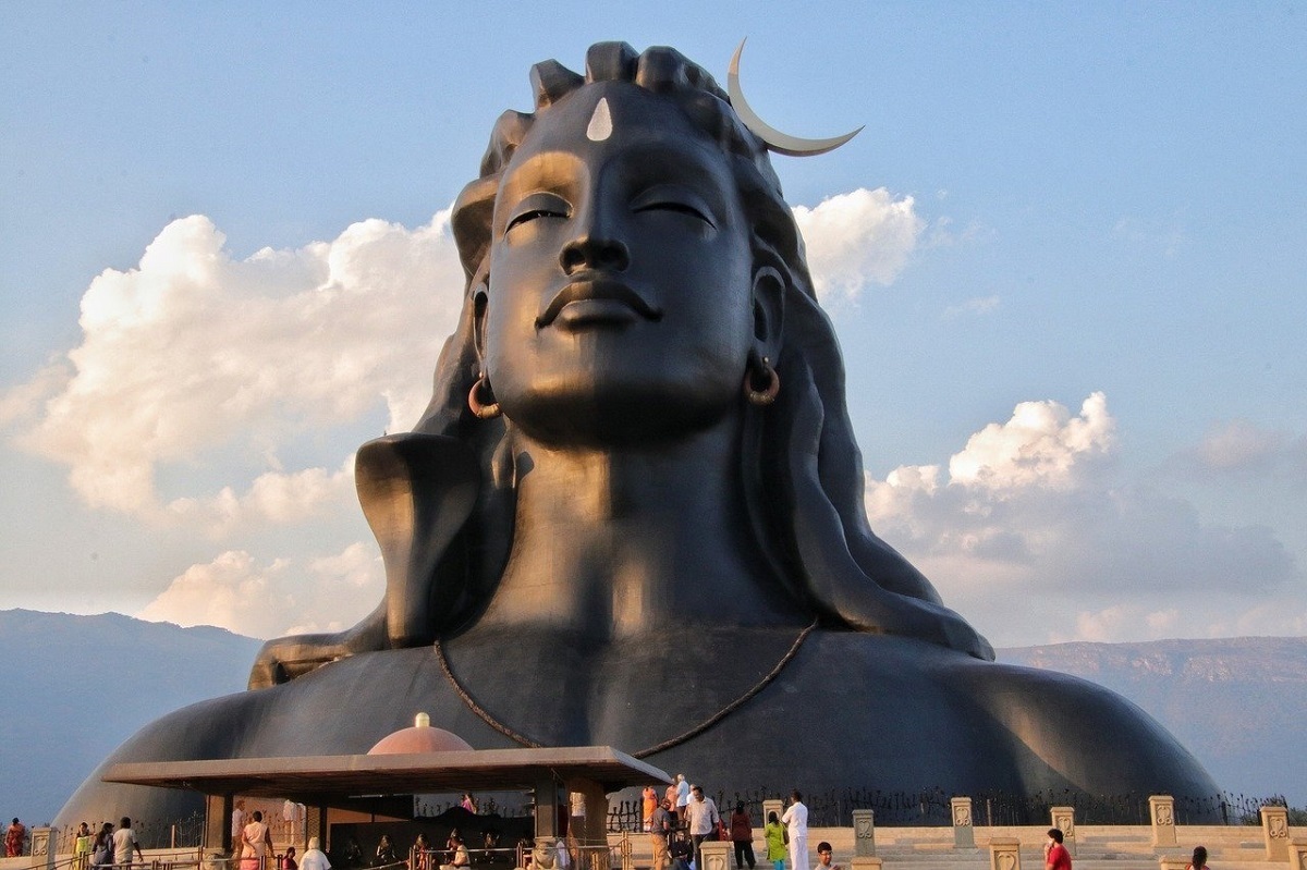 महाशिवरात्रि और शनि प्रदोष साथ में, इन उपायों से आपको भी मिलेगी कर्ज से मुक्ति, आप भी जरूर करें ये उपाय