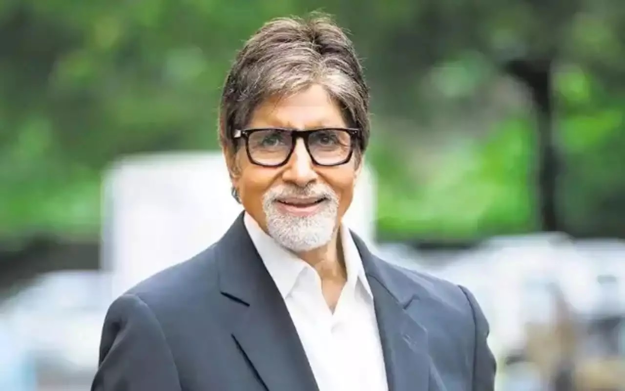 दर्द के बीच शूटिंग सेट पर वापस लौटे Amitabh Bachchan, पोस्ट शेयर कर बताया हेल्थ अपडेट