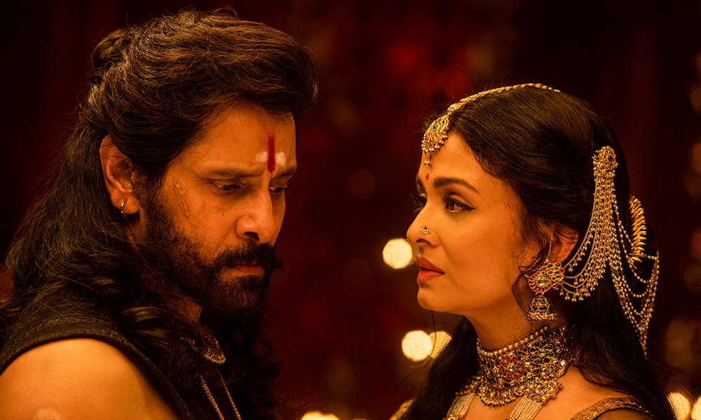 बॉक्स आफिस पर धुंआधार कमाई कर रही Aishwarya Rai की फिल्म Ponniyin Selvan 2, 2 दिन के आंकड़े आए सामने