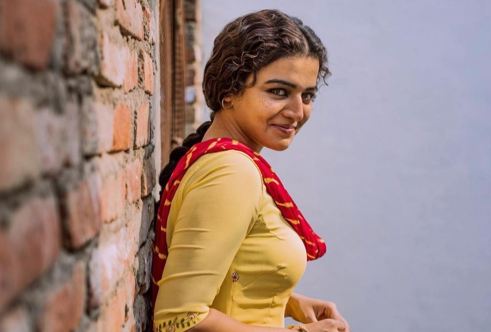 Wamiqa Gabbi