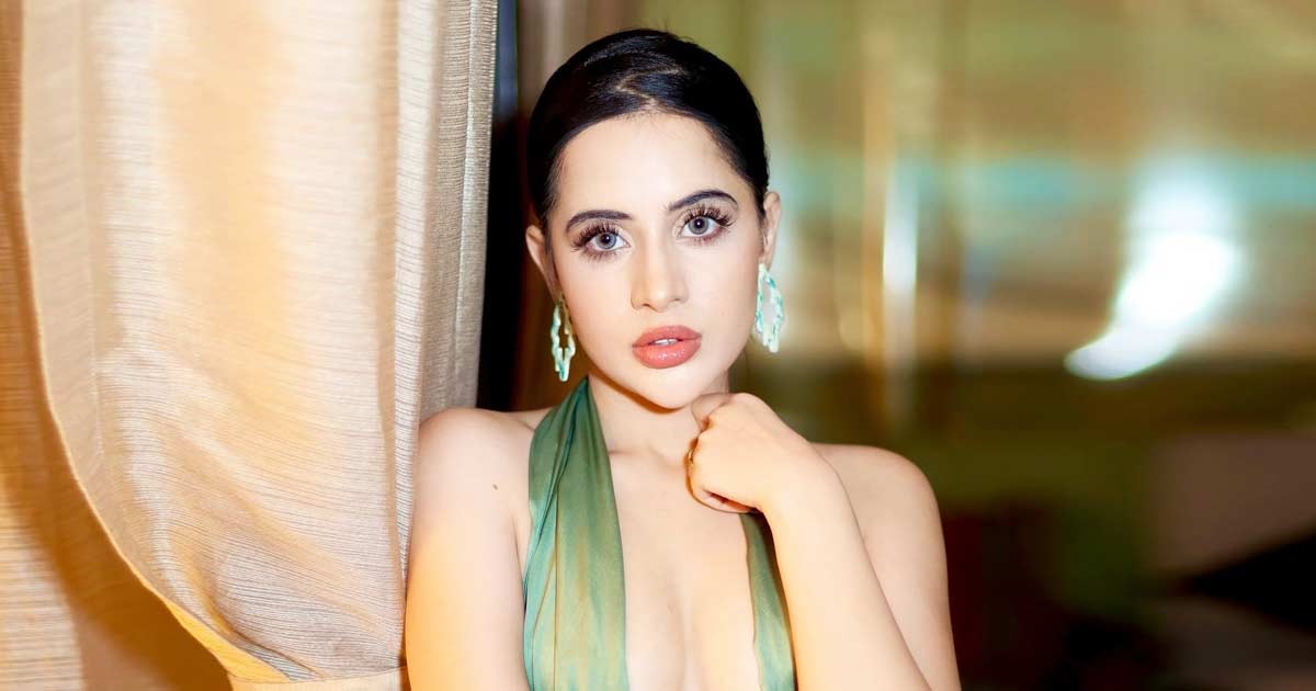 Urfi Javed की जरूरत से ज्यादा बोल्ड ड्रेस देखकर खराब हुआ लोगों का ​दिमाग, बोलें जेल में डालो इसे