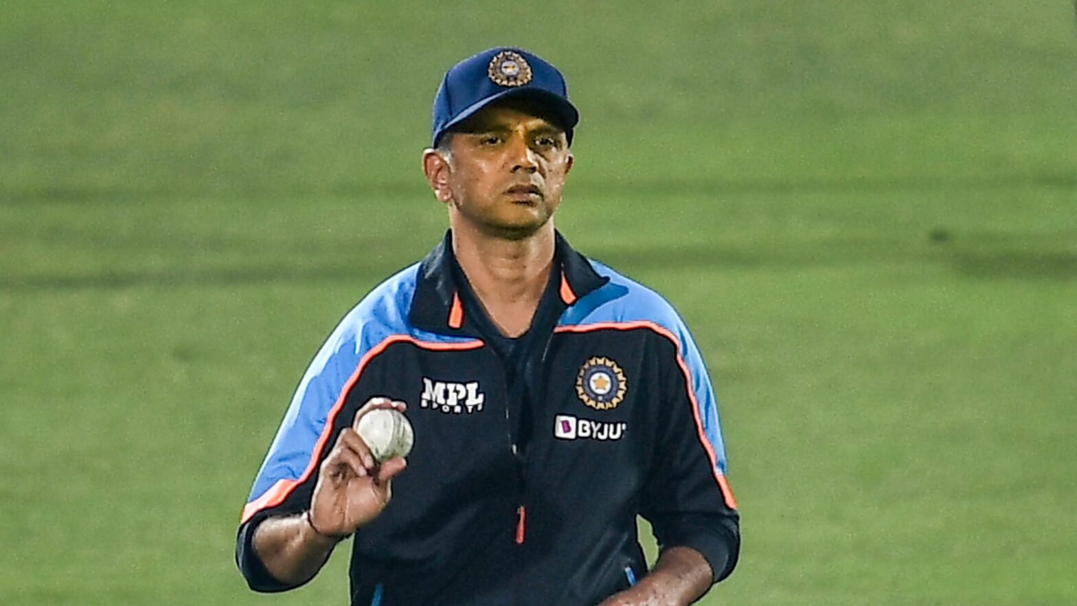 Rahul Dravid की हुई छुट्टी, वेस्टइंडीज दौरे पर ये महान खिलाड़ी होगा भारत का नया कोच, BCCI नहीं लेना चाहता कोई रिस्क