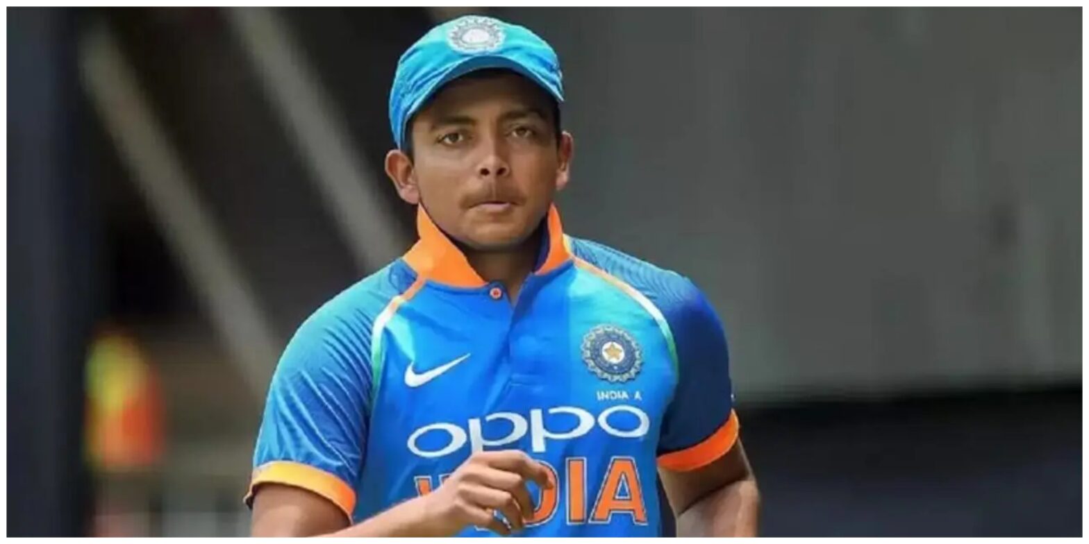 Prithvi Shaw के साथ हो गया बड़ा हादसा, स्टंप्स पर मारी लात, अब वीडियो हो रहा वायरल