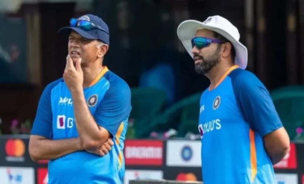 Asian Games जीतने के लिए इस दिग्गज को बनाया जा रहा भारतीय टीम का कोच, अब राहुल द्रविड़ को दिखाया गया बाहर का रास्ता